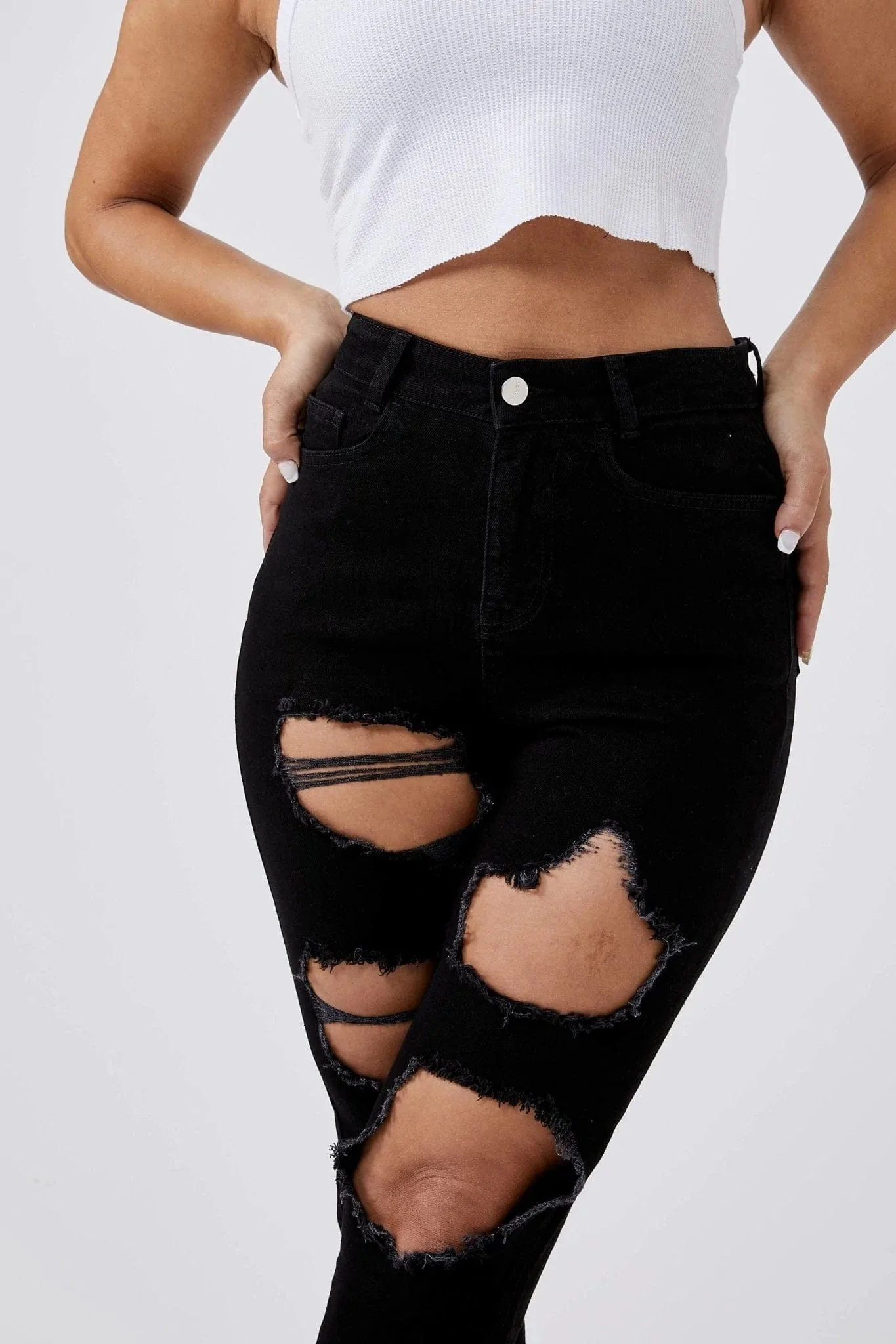 MOM JEANS MULTI RIPPED - BLACK - Image 6