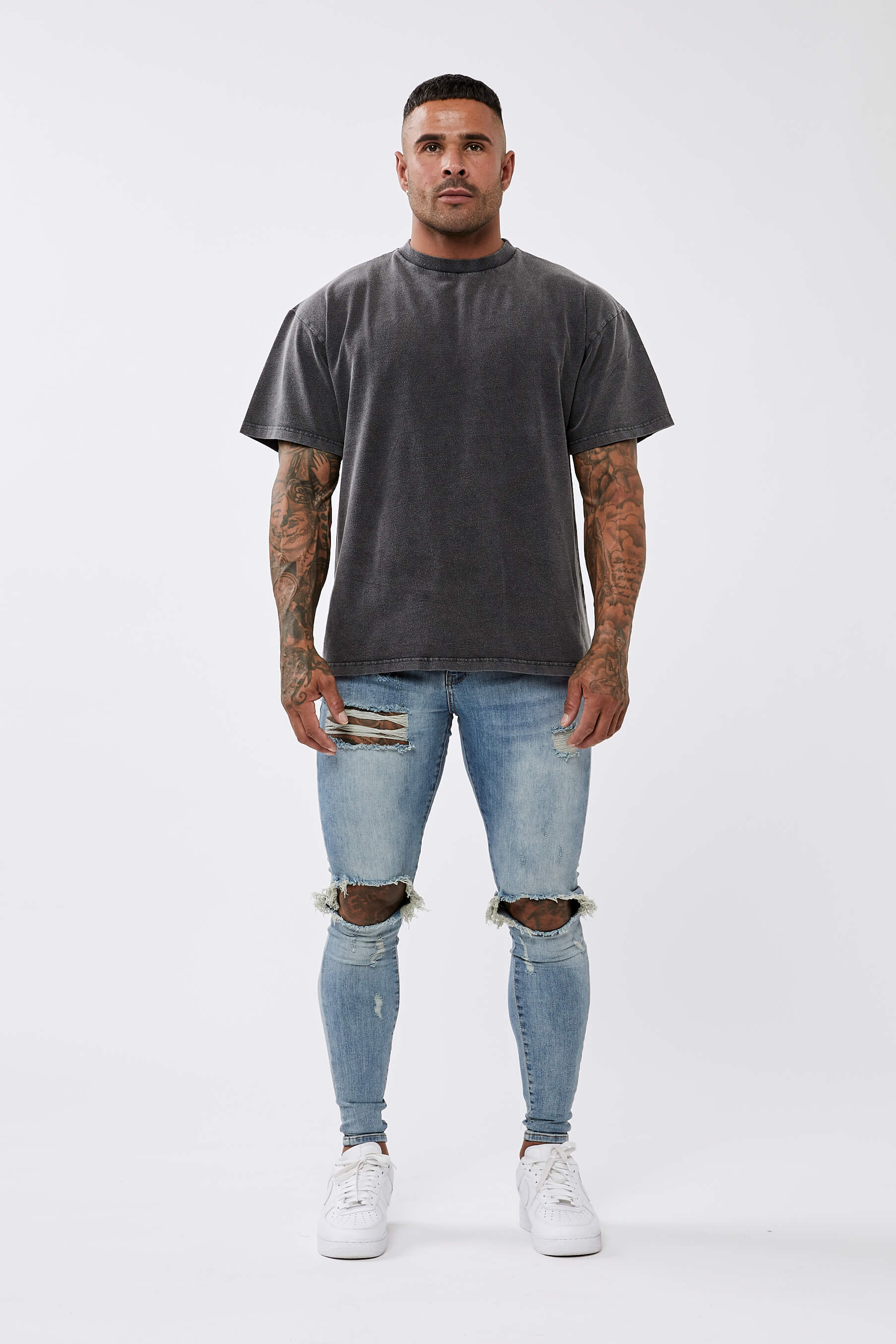 LEGEND* BASICS OVERSIZED T-SHIRT - WASHED GREY - Image 2
