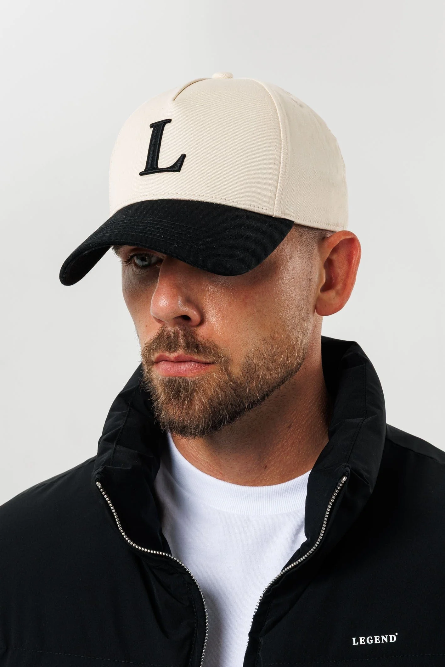LEGEND INITIAL LOGO CAP - BLACK - Image 3