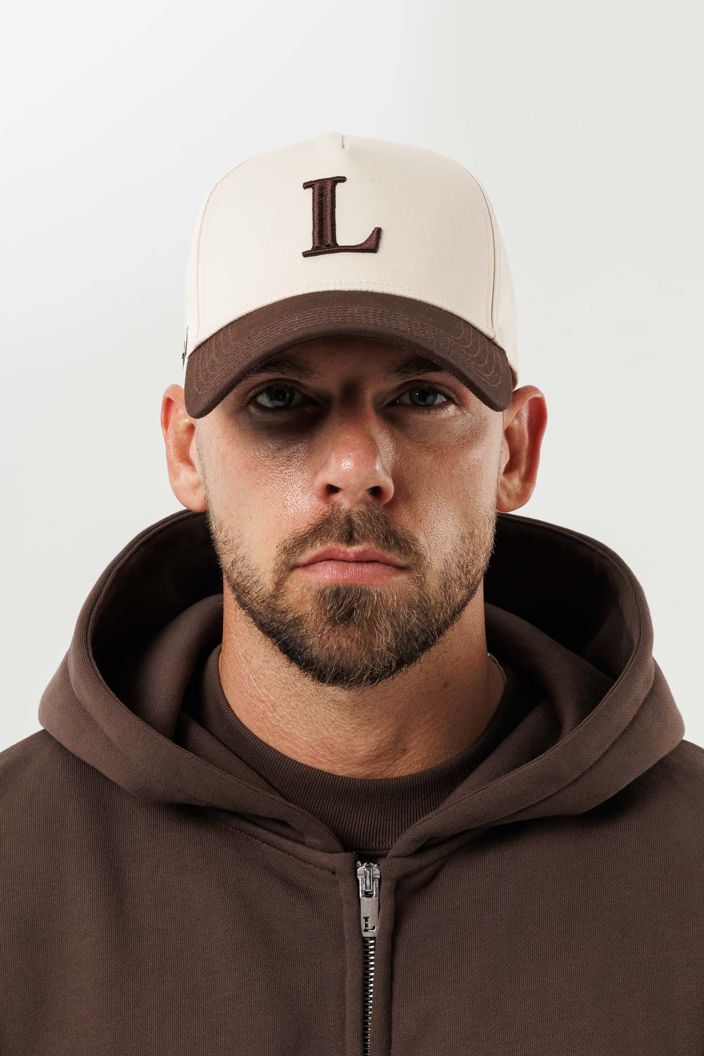 LEGEND INITIAL LOGO CAP - BROWN - Image 3