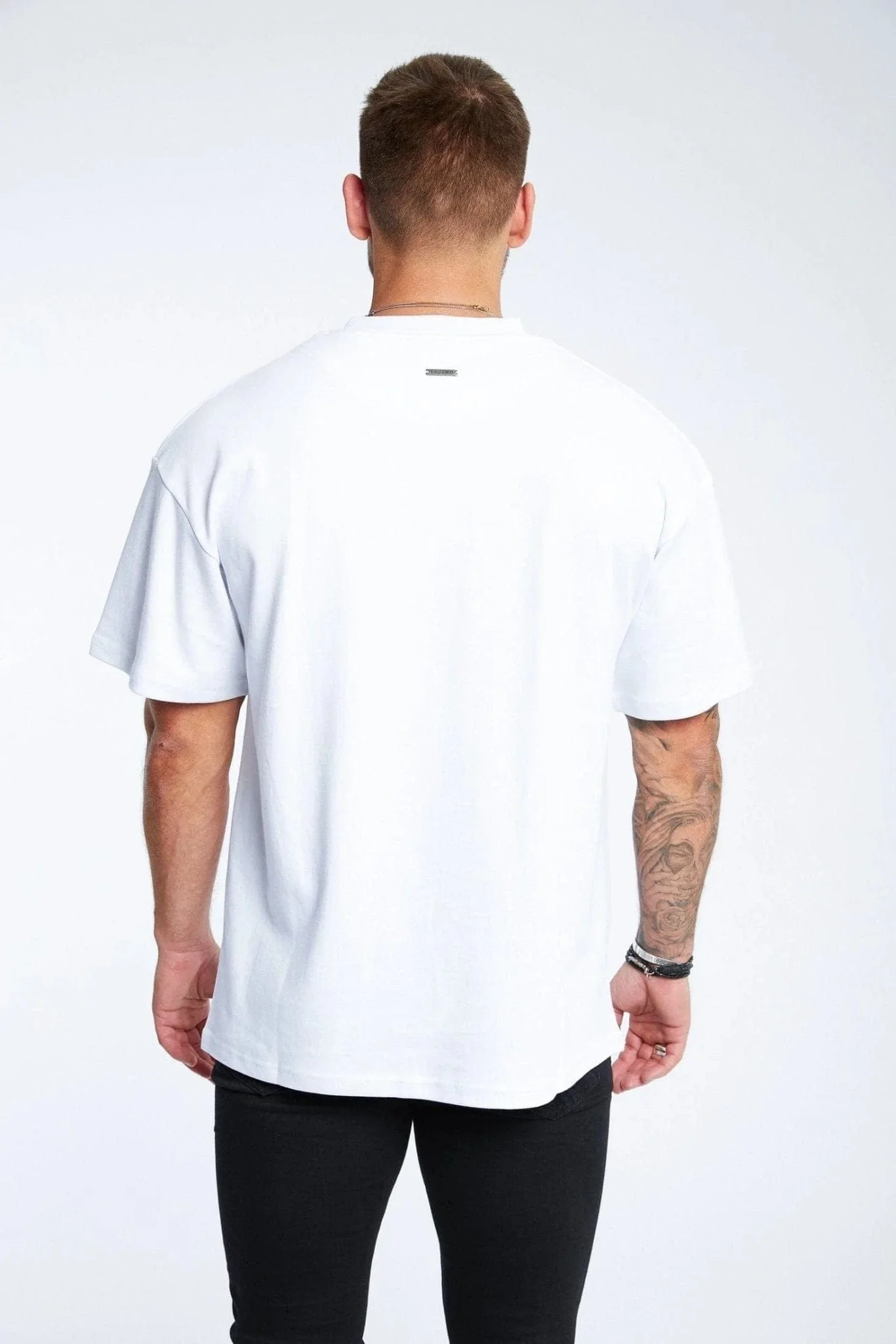 LEGEND* BASICS OVERSIZED T-SHIRT - WHITE - Image 7