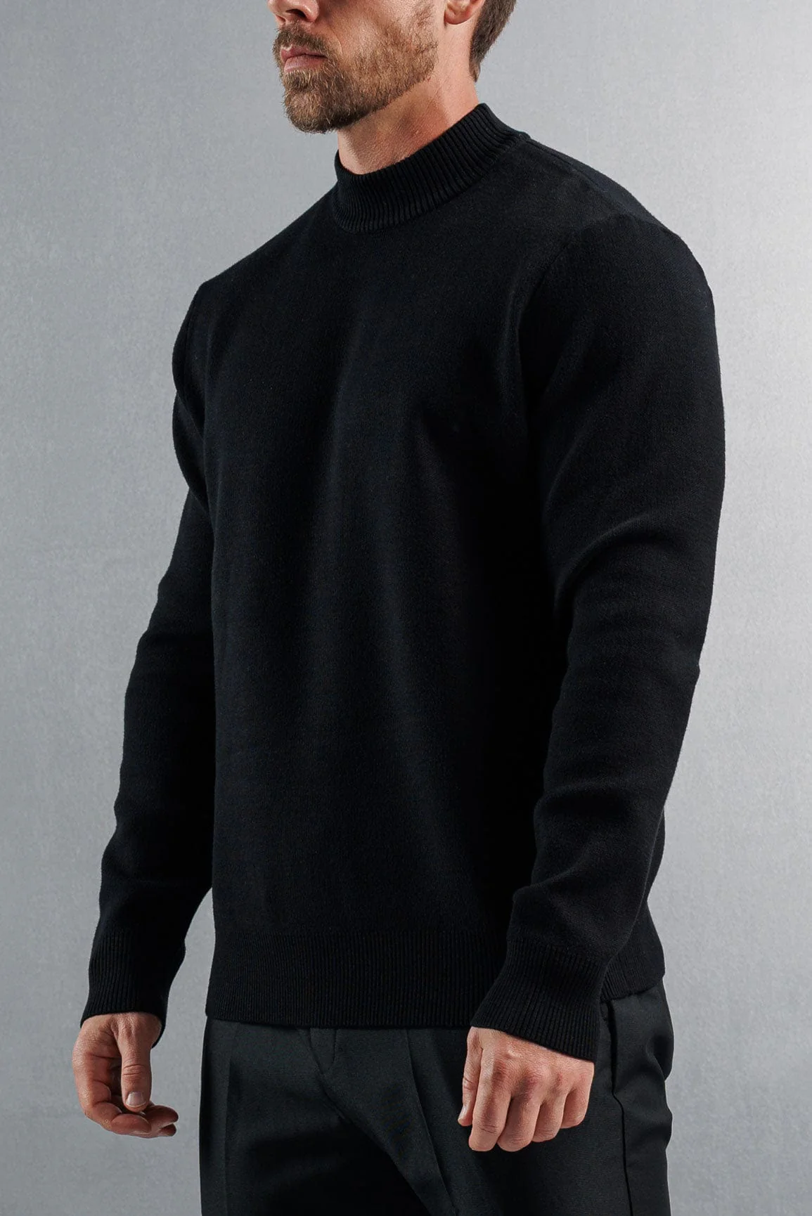 MOCK NECK SWEATER - BLACK - Image 4