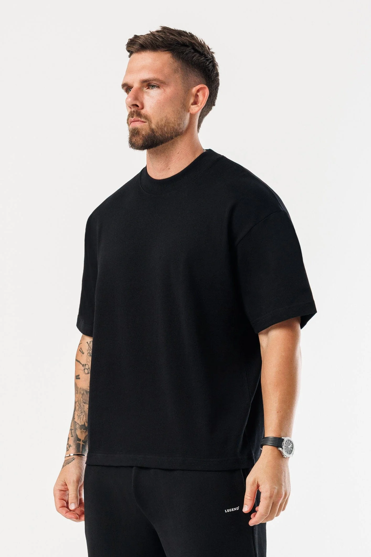 OVERSIZED T-SHIRT - BLACK - Image 4