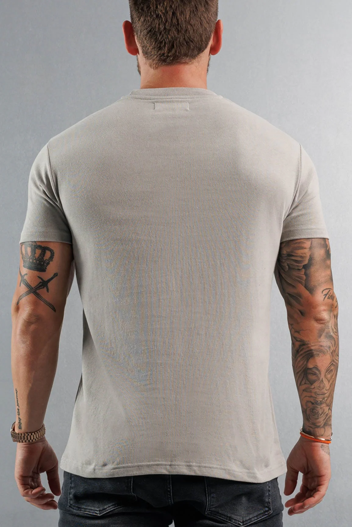PREMIUM BASICS T-SHIRT - CONCRETE - Image 7