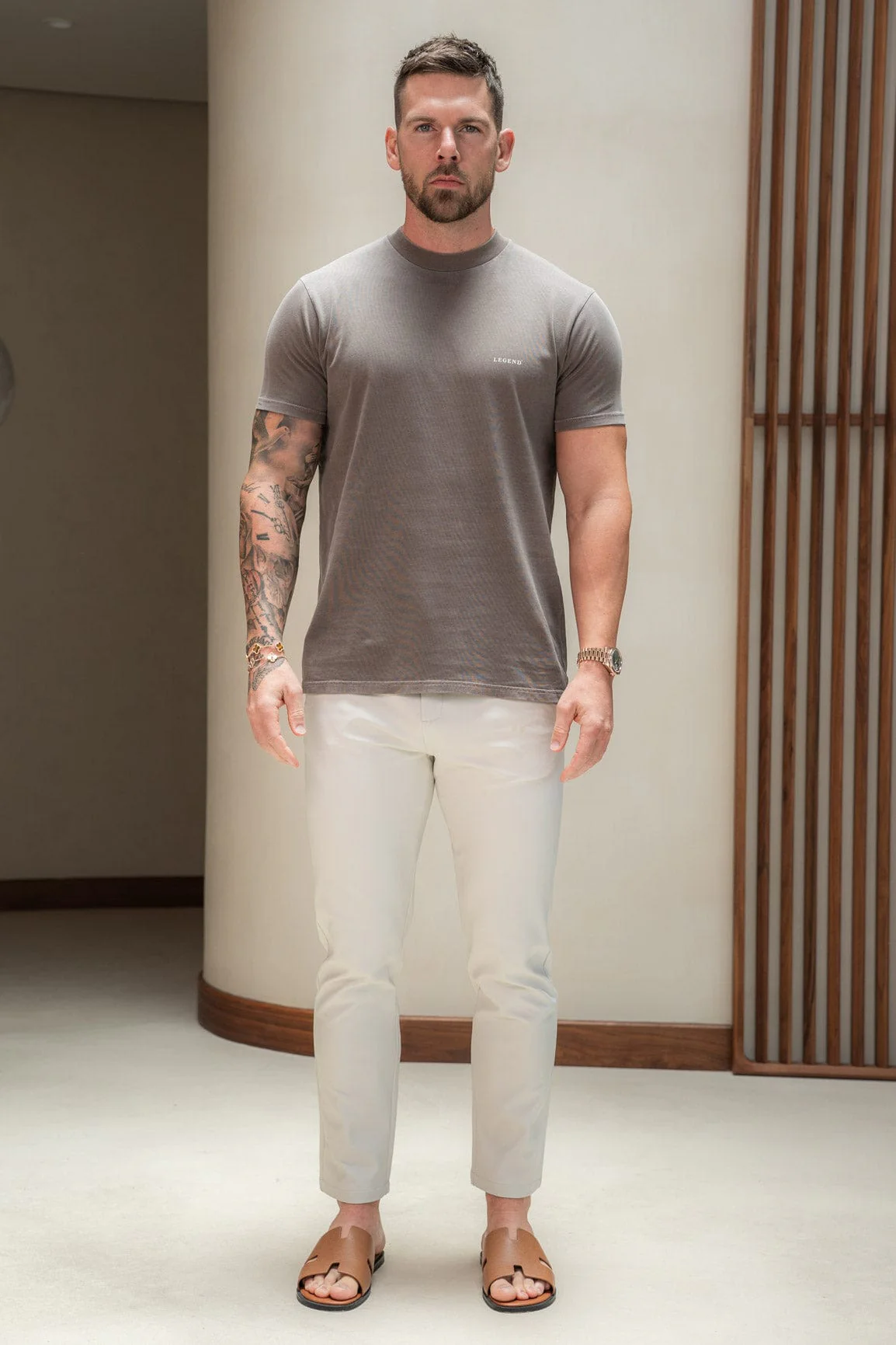 PREMIUM BASICS T-SHIRT - WASHED BROWN - Image 2