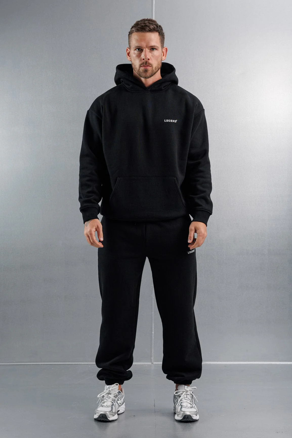RELAXED JOGGER - BLACK - Image 2