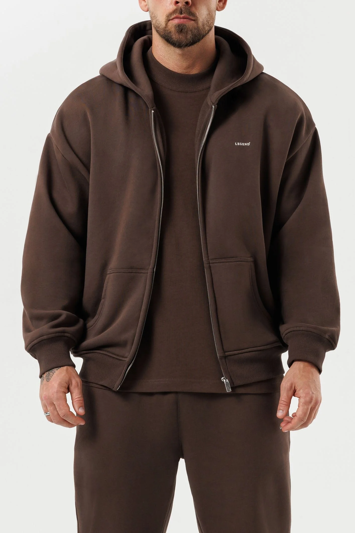 ZIPPED HOODIE - BROWN